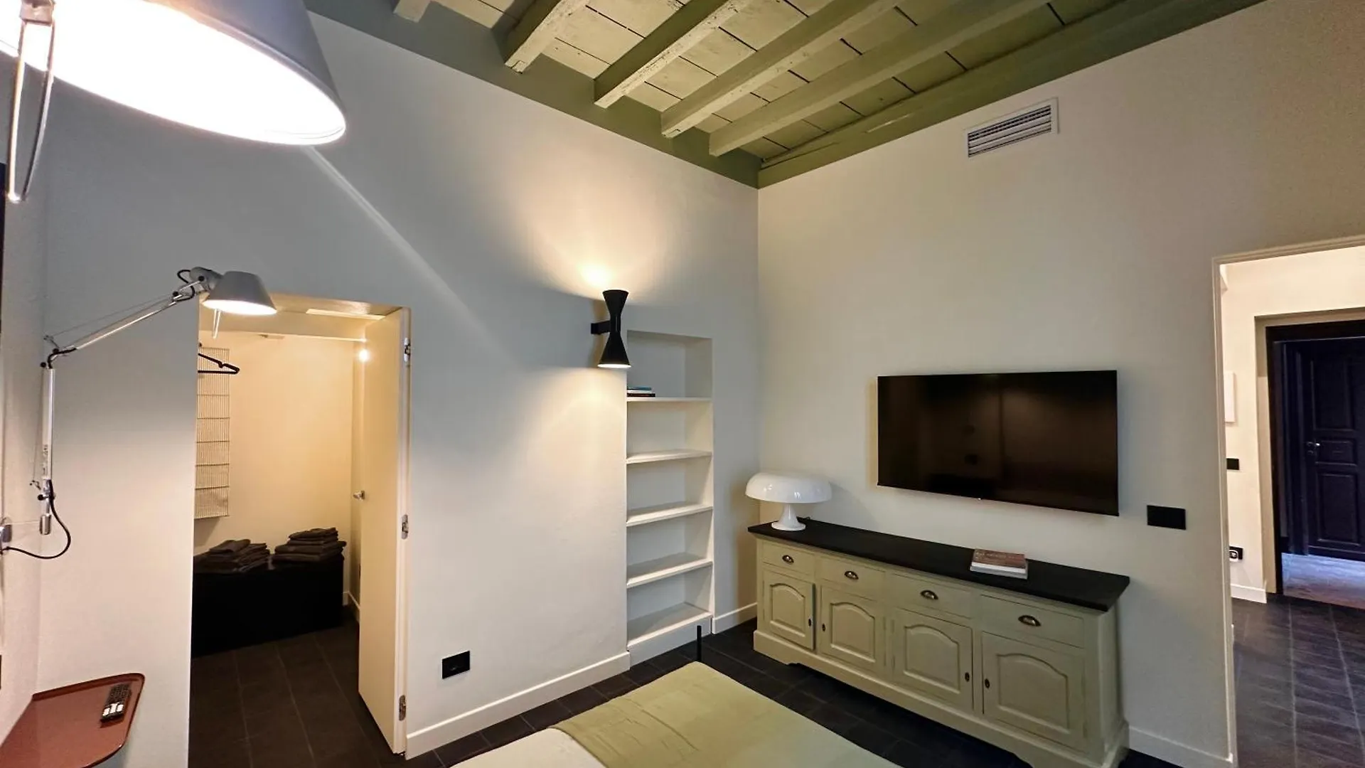 Maison Santa Sofia- Milano Apartment Milan